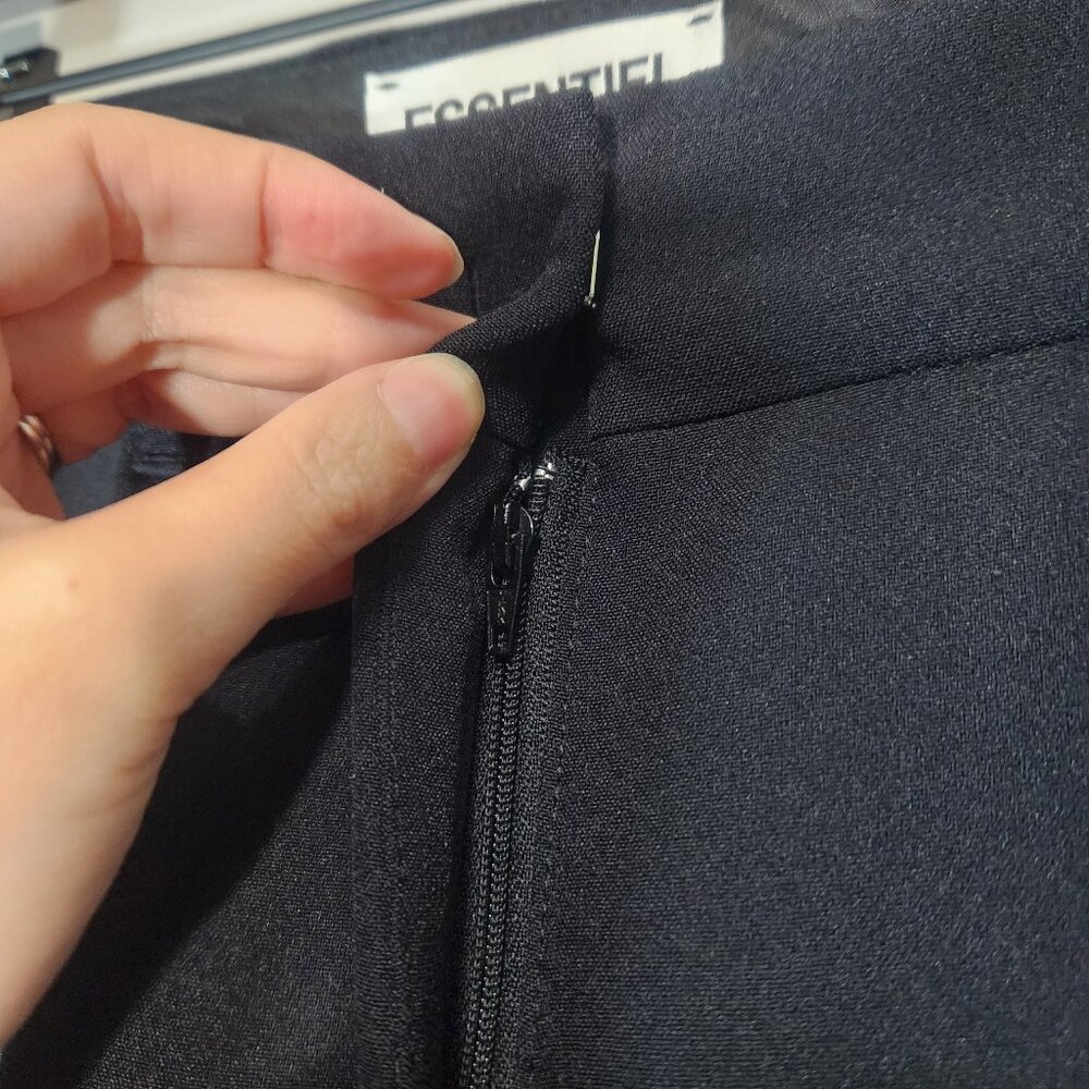 ESSENTIEL ANTWERP Carp Flare Pants - Picture 9 of 14